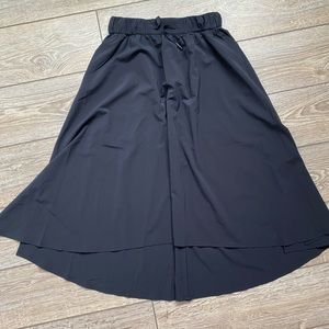 Lululemon stretch flow skirt